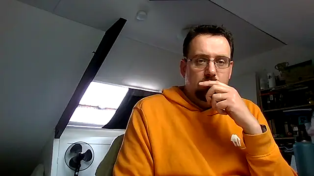 rdewaard81 online show from 10/29/25, 11:56