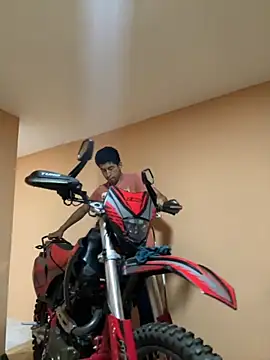 Alexander9827 online show from 12/01/25, 12:04