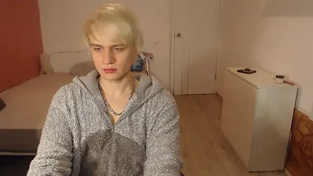 Oliver sweet  online show from 01/07/26, 01:30