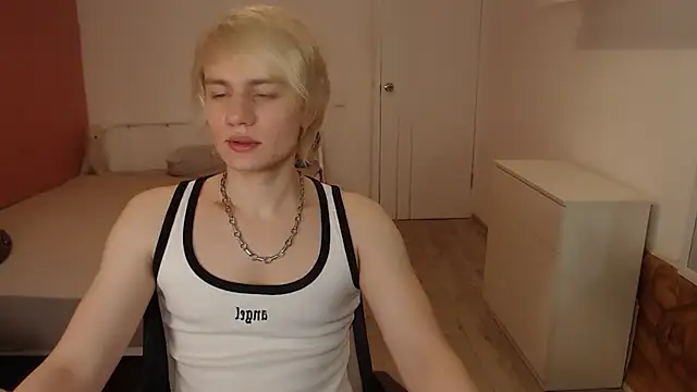 Oliver sweet  online show from 02/26/26, 01:26