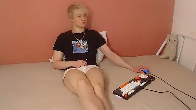 Oliver sweet  online show from 04/07/26, 12:55