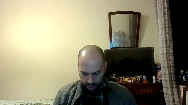 sstrasser online show from 02/02/25, 01:02