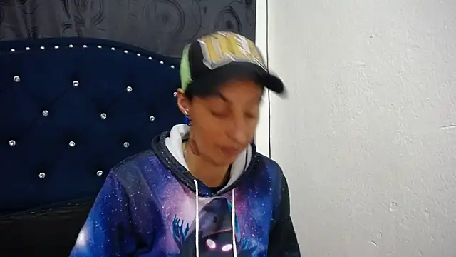 anyu1306 online show from 01/04/25, 04:55