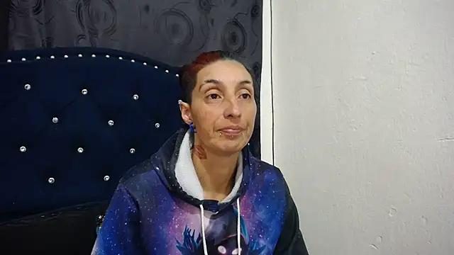 anyu1306 online show from 02/18/25, 01:54