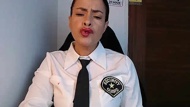 susana07 online show from 04/13/26, 11:16