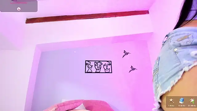 Laura Torres18 online show from 03/27/26, 01:33