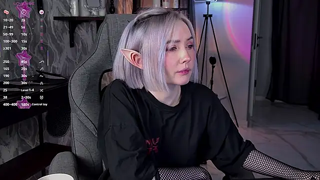 ReiYosimoto online show from 01/11/26, 04:12