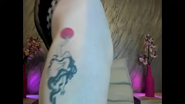 Rayanablackandwhite online show from 04/09/26, 06:24