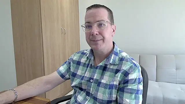 BrettJ81 online show from 09/13/25, 09:53