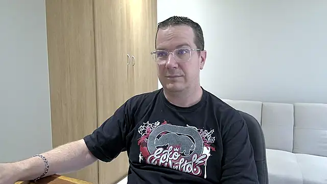 BrettJ81 online show from 01/16/26, 01:15