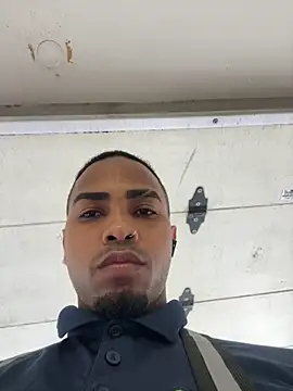 Diosn111 online show from 12/18/25, 01:06