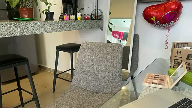 mommy nadin online show from 03/02/25, 08:40