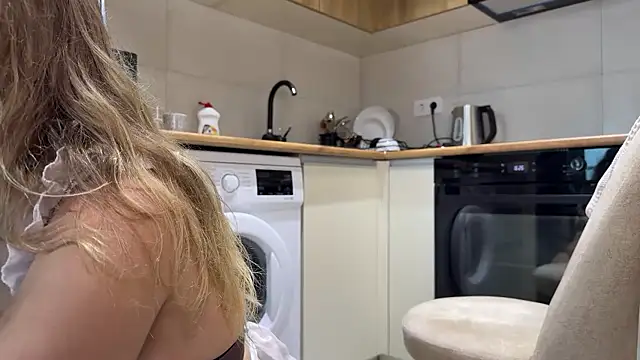 mommy nadin online show from 02/23/26, 08:33