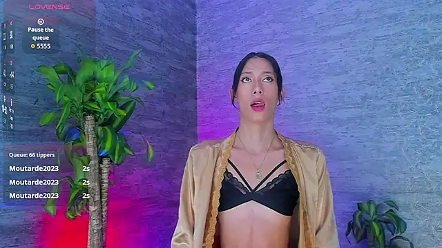 alicee salvatore online show from 09/25/25, 01:09