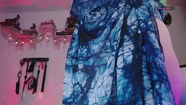 Eve Blue77 online show from 02/10/26, 01:32