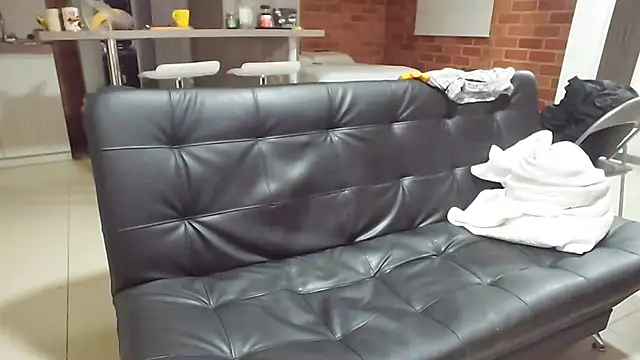 warrenkener online show from 04/11/26, 02:27