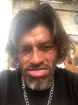 Snapshot of kvr27 chatting on 10/23/25, 12:37 kvr27 online show from 10/23/25, 12:37