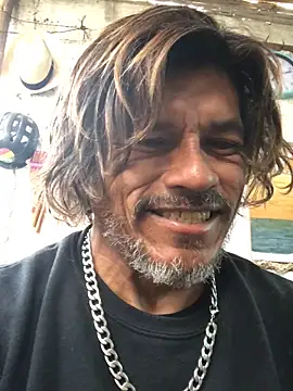 Snapshot of kvr27 chatting on 10/29/25, 12:07 kvr27 online show from 10/29/25, 12:07