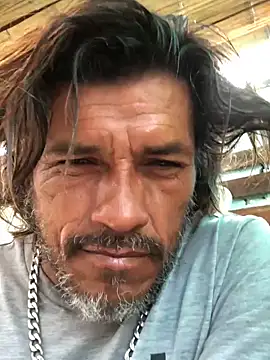 Snapshot of kvr27 chatting on 11/26/25, 08:10 kvr27 online show from 11/26/25, 08:10