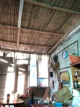 Snapshot of kvr27 chatting on 11/30/25, 11:58 kvr27 online show from 11/30/25, 11:58