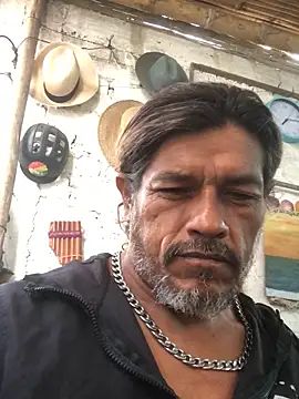 Snapshot of kvr27 chatting on 02/01/26, 12:04 kvr27 online show from 02/01/26, 12:04