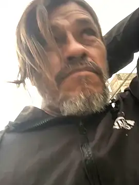 Snapshot of kvr27 chatting on 02/02/26, 12:37 kvr27 online show from 02/02/26, 12:37