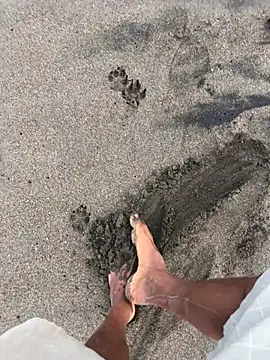 Snapshot of kvr27 chatting on 02/03/26, 12:32 kvr27 online show from 02/03/26, 12:32