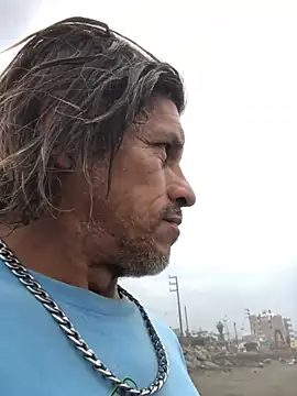 Snapshot of kvr27 chatting on 02/14/26, 01:19 kvr27 online show from 02/14/26, 01:19