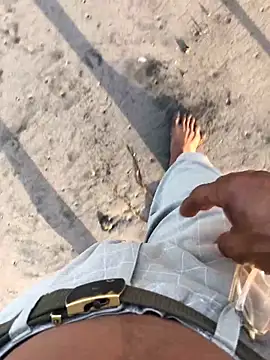 Snapshot of kvr27 chatting on 02/21/26, 12:17 kvr27 online show from 02/21/26, 12:17