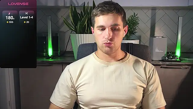 Sweeet  boy online show from 01/23/25, 07:51