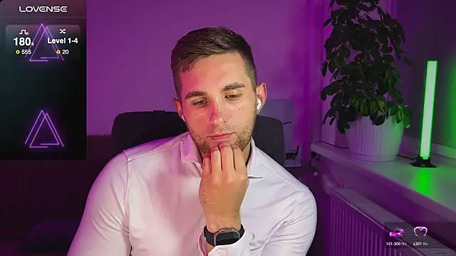 Sweeet  boy online show from 10/12/25, 03:44