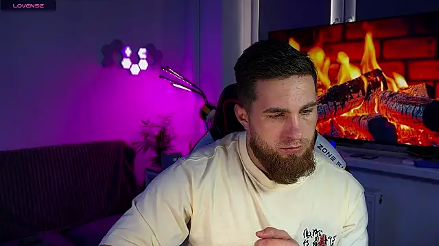 Sweeet  boy online show from 03/18/26, 10:18