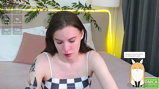 AmaliaBell online show from 10/28/25, 01:25