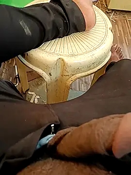 u wan me online show from 10/12/25, 09:41