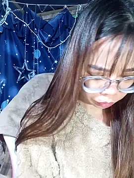   Mai-love19   online show from 11/23/25, 10:42