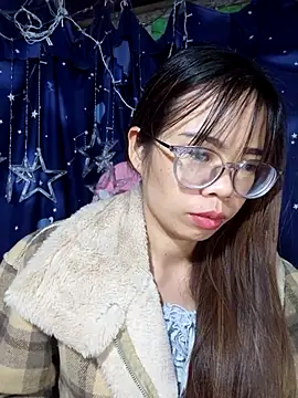   Mai-love19   online show from 12/15/25, 02:05