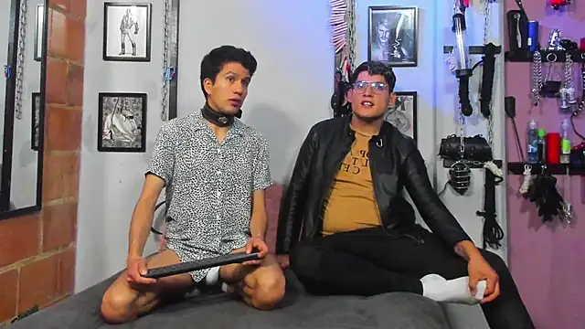 Snapshot of dom2travelersss chatting on 03/14/25, 02:08 dom2travelersss online show from 03/14/25, 02:08