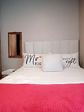 BabySweetDee online show from 12/28/24, 12:03