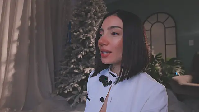 AmyArmstrong online show from 01/14/26, 11:09