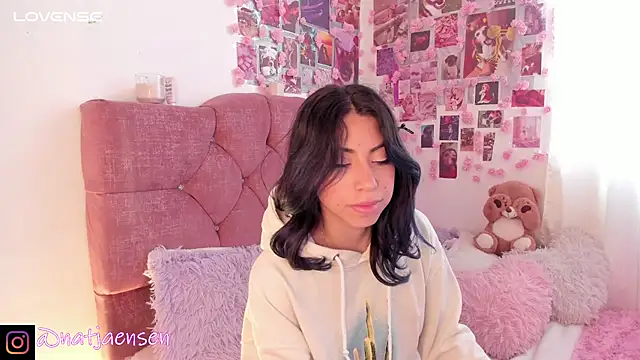 natalie jaensen online show from 02/14/25, 11:31