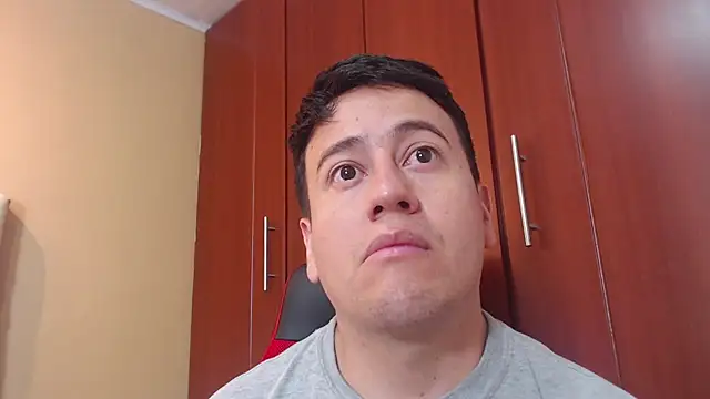 oliver price1 online show from 12/15/24, 03:31