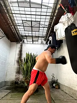 oliver price1 online show from 10/02/25, 07:21