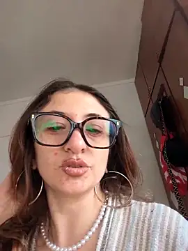 Snapshot of xgabyenlalunax chatting on 02/22/25, 04:09 xgabyenlalunax online show from 02/22/25, 04:09