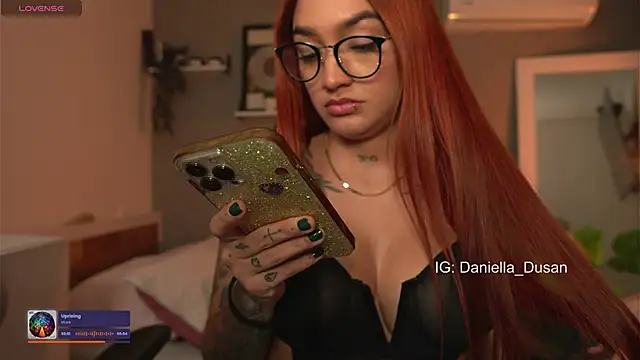 DaniDusan  online show from 01/03/25, 09:47