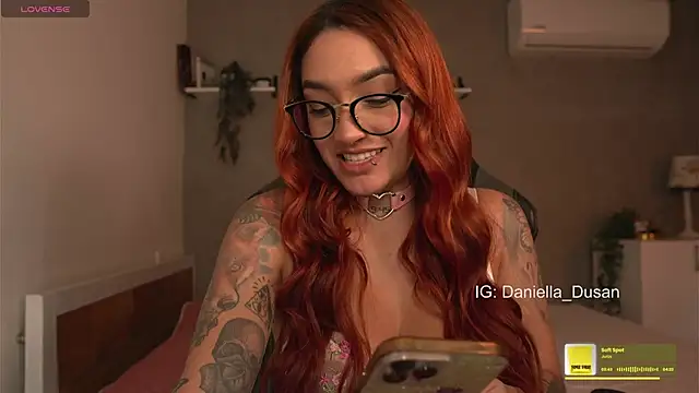 DaniDusan  online show from 01/28/25, 05:35