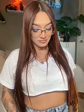 DaniDusan  online show from 10/03/25, 04:15