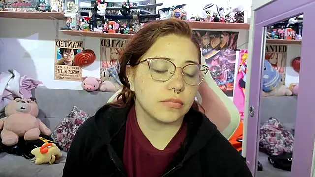 Snapshot of soficammy chatting on 05/16/26, 07:56 soficammy online show from 05/16/26, 07:56