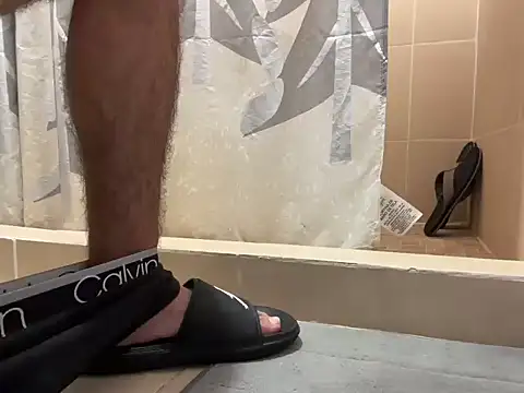 speedyg16 online show from 09/19/25, 06:08