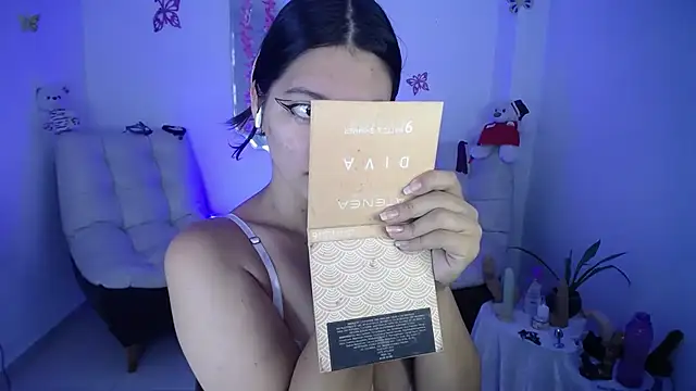 Snapshot of susan_smith18 chatting on 01/15/25, 01:41 susan smith18 online show from 01/15/25, 01:41