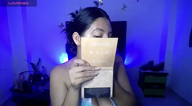 Snapshot of susan_smith18 chatting on 03/07/25, 01:29 susan smith18 online show from 03/07/25, 01:29